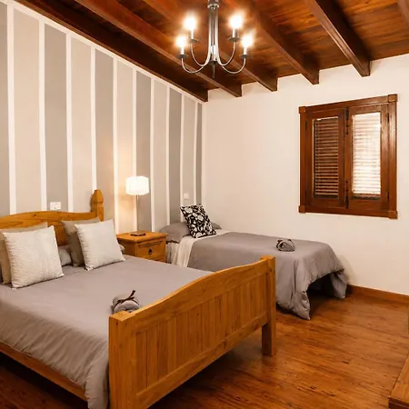 La Tanquera Y Rosas Apartment